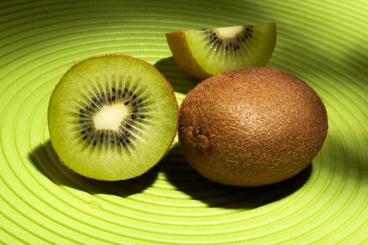 تصویر 1 از قیمت خرید کیوی ارگانیک + فروش ویژه